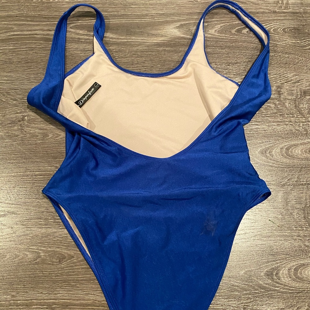One Piece Swim - Picture 2 of 2